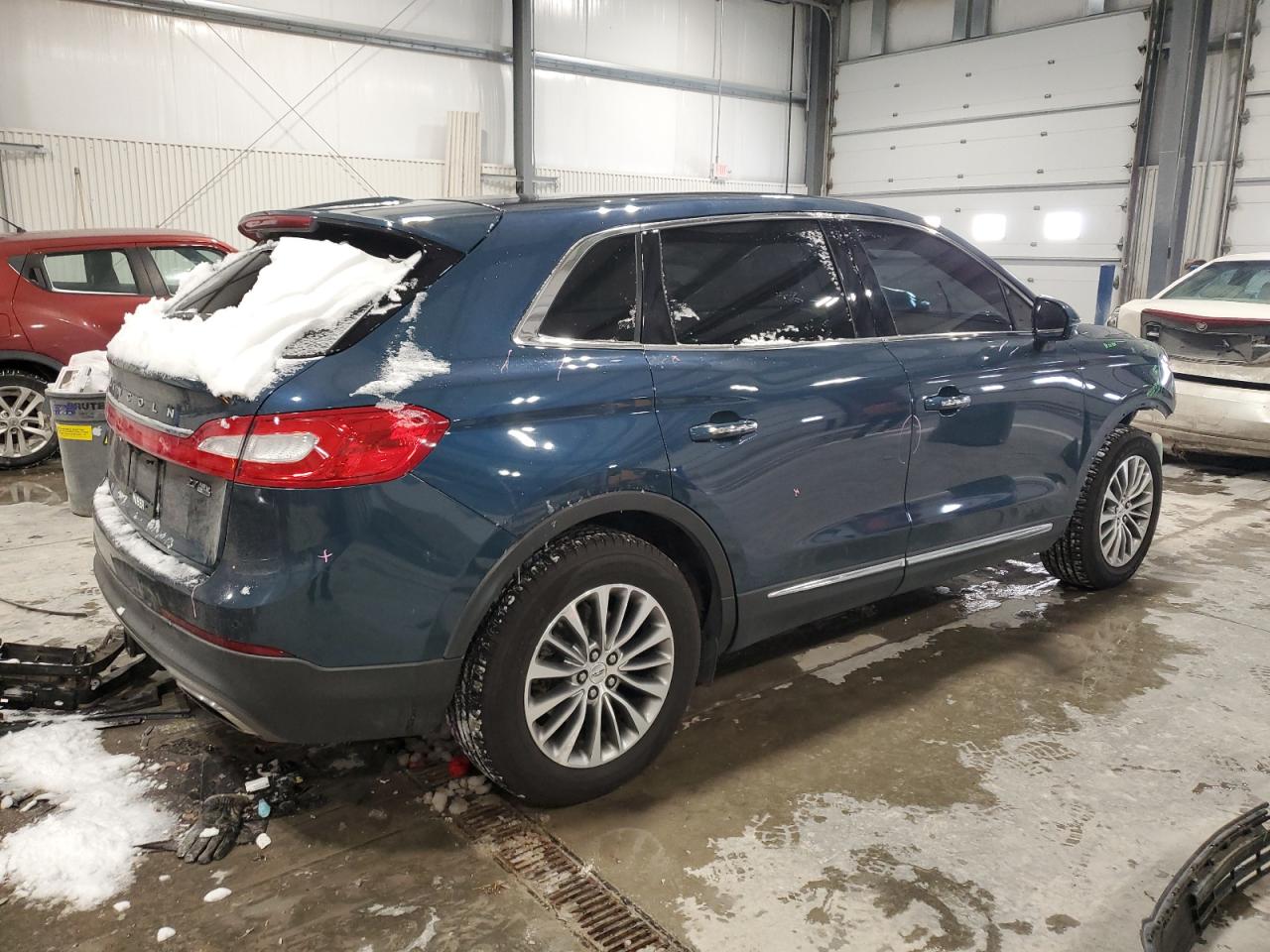 2016 Lincoln MKX VIN 2LMTJ8KP9GBL42459 Copart auction photo, front end damage thumbnail 3