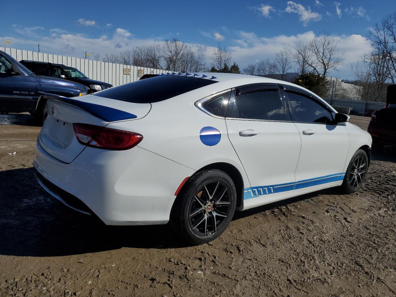 2015 Chrysler 200 VIN 1C3CCCAB0FN578086 Copart auction photo, front end damage thumbnail 3