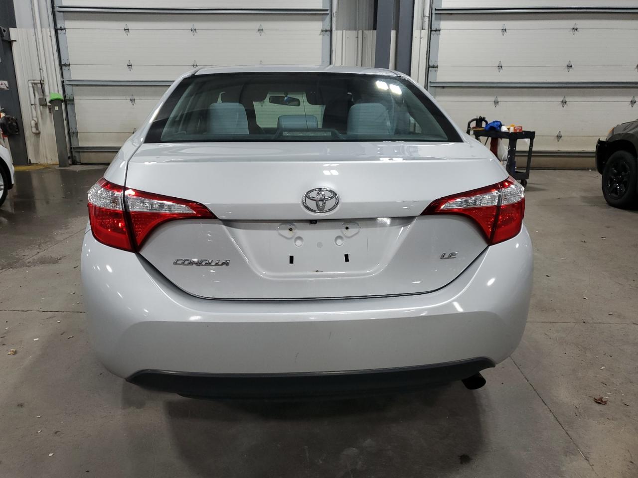 2015 Toyota Corolla VIN 2T1BURHE1FC250301 Copart auction photo, side damage thumbnail 6