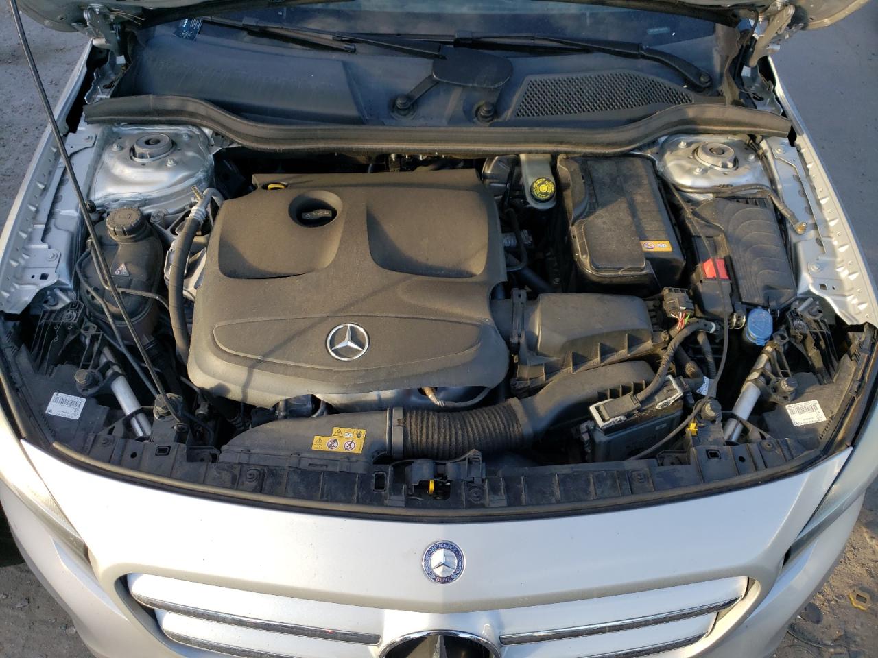 2016 Mercedes-Benz GLA-klasse VIN WDCTG4EB1GJ245236 Copart auction photo, front end / undercarriage damage thumbnail 12