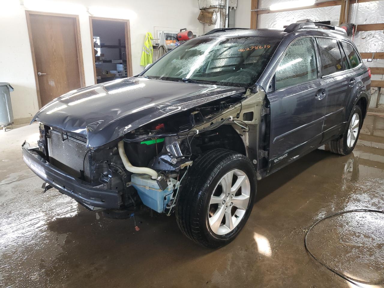 2014 Subaru Outback VIN 4S4BRCMC2E3285340