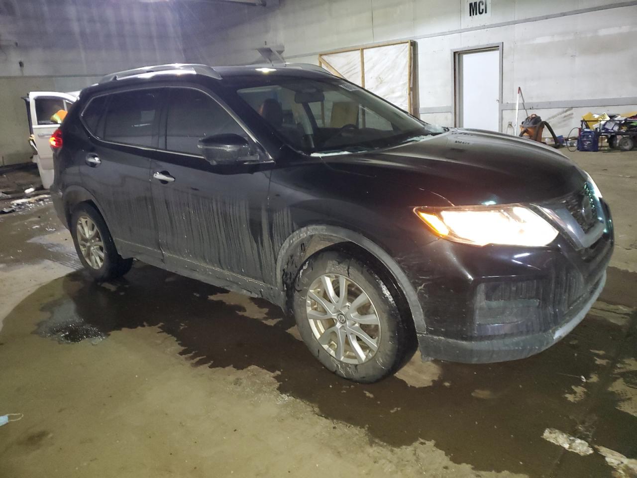 2018 Nissan Rogue VIN JN8AT2MV7JW307374 Copart auction photo, side damage thumbnail 4