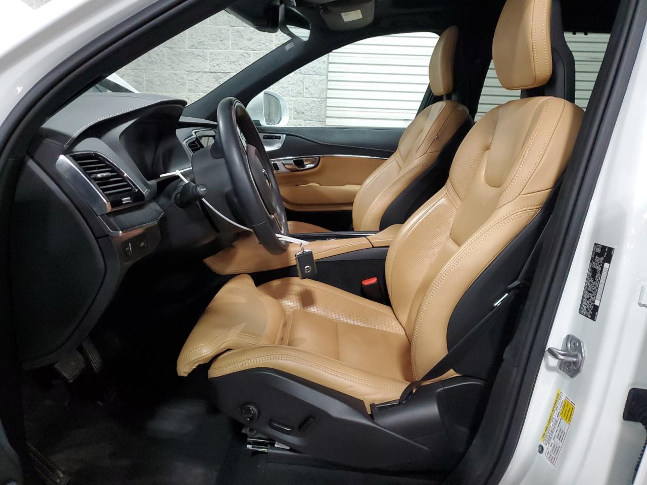 2021 Volvo XC90 VIN YV4A22PL0M1691246 Copart auction photo, front end / side damage thumbnail 7
