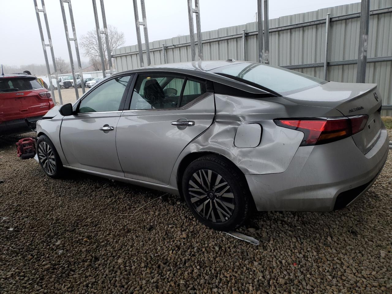 2024 Nissan Altima VIN 1N4BL4DV8RN430104 Copart auction photo, side / front end damage thumbnail 2
