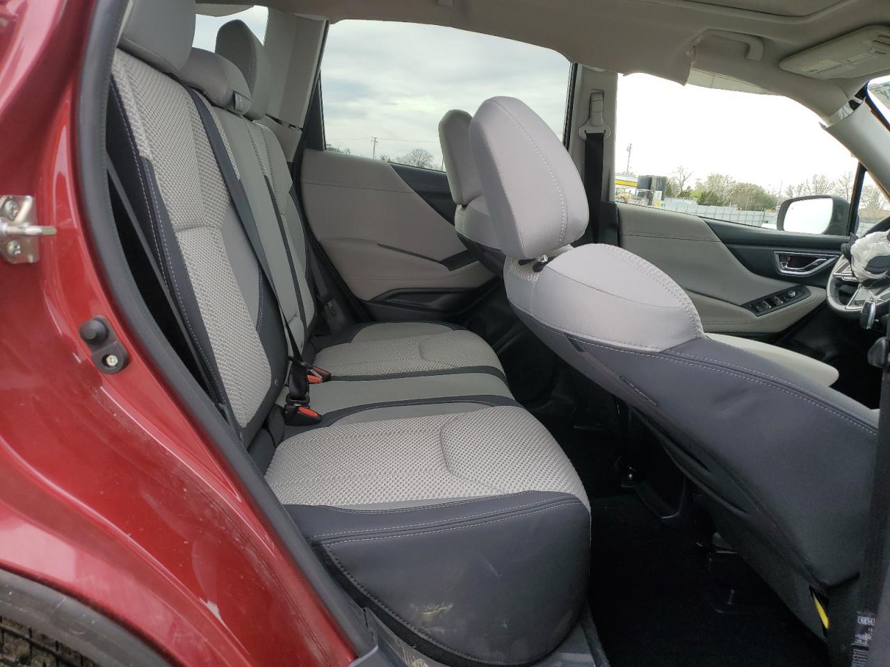2020 Subaru Forester VIN JF2SKAJC0LH538593 Copart auction photo, front end damage thumbnail 11