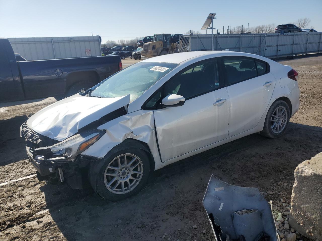 2018 KIA Forte VIN 3KPFL4A71JE253292