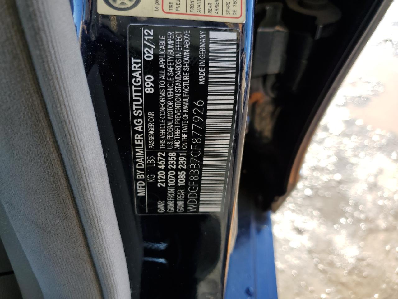 2012 Mercedes-Benz C-klasse VIN WDDGF8BB7CF877926 Copart auction photo, front end / minor dent/scratches damage thumbnail 12