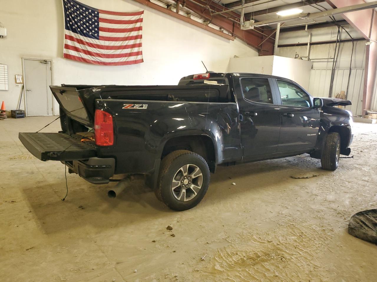 2020 Chevrolet Colorado VIN 1GCPTDE10L1120359 Copart auction photo, side / front end damage thumbnail 3