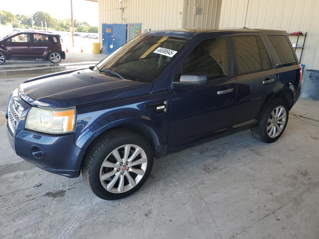 2010 Land Rover LR2 VIN SALFR2BN2AH173356 - Copart auction photo