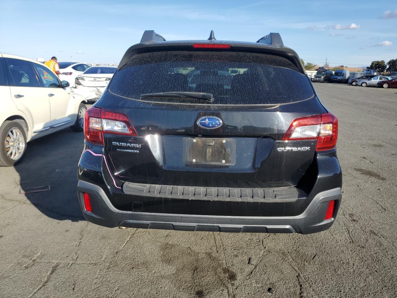 2018 Subaru Outback VIN 4S4BSAFC1J3388071 Copart auction photo, front end damage thumbnail 6