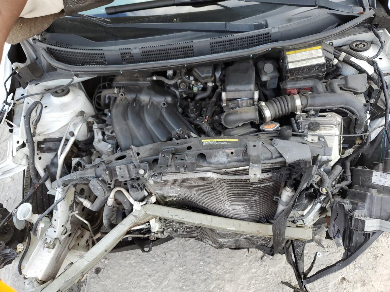 2015 Nissan Versa VIN 3N1CN7AP0FL950375 Copart auction photo, front end / side damage thumbnail 12