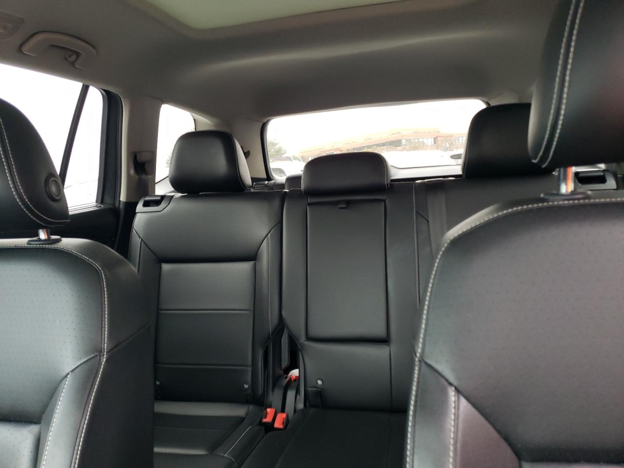 2021 Volkswagen Atlas VIN 1V2RR2CA1MC599698 Copart auction photo, front end / undercarriage damage thumbnail 10
