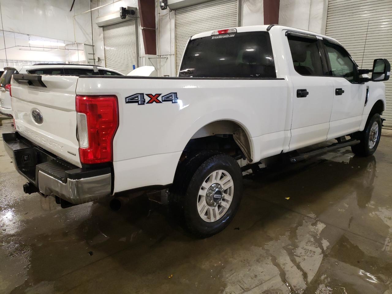 2017 Ford F250 VIN 1FT7W2B61HEE84754 Copart auction photo, front end / side damage thumbnail 3