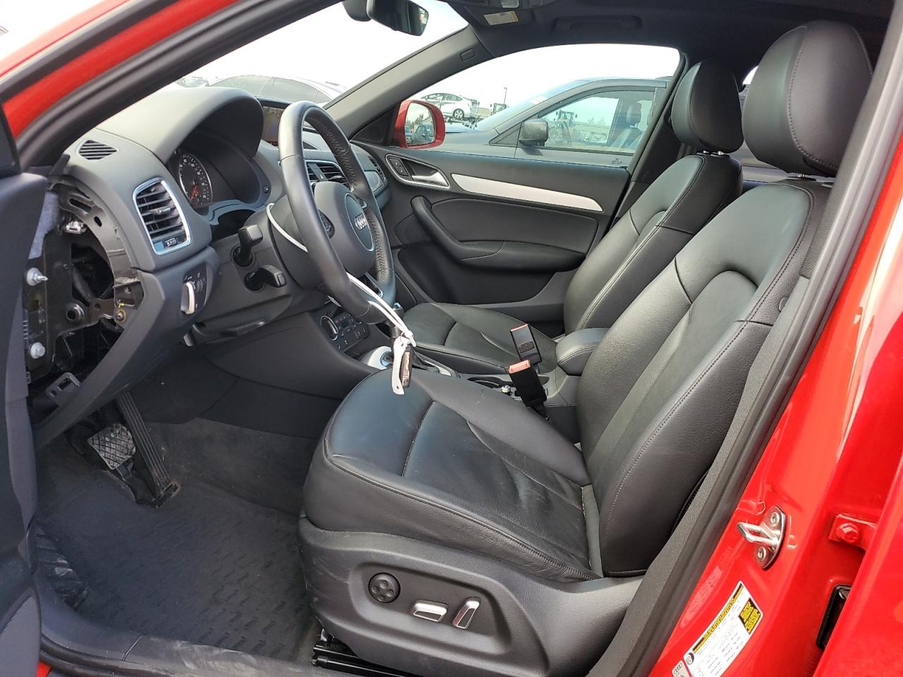 2018 Audi Q3 VIN WA1BCCFS3JR032555 Copart auction photo, side damage thumbnail 7