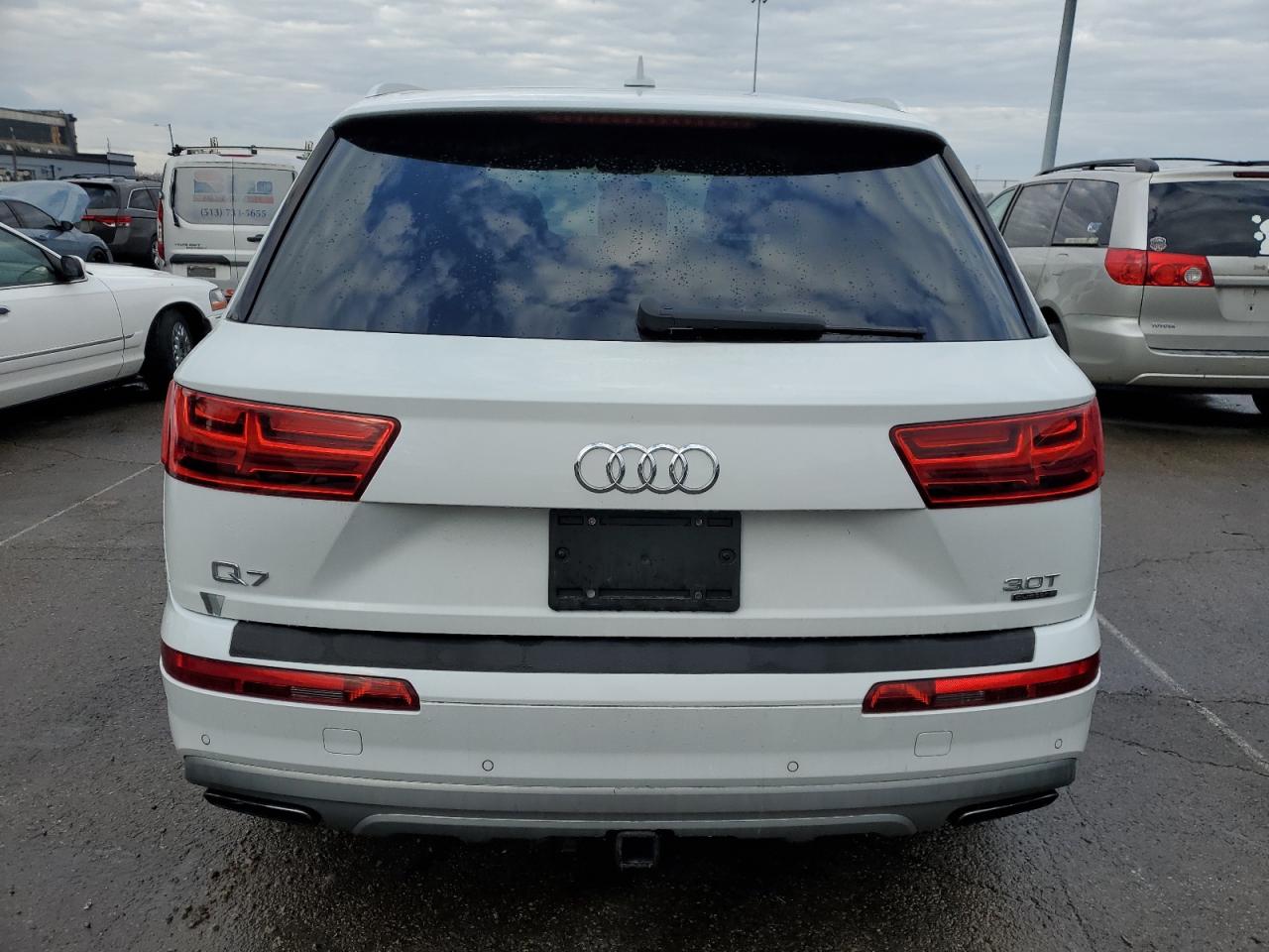 2017 Audi Q7 VIN WA1LAAF76HD003956 Copart auction photo, front end damage thumbnail 6