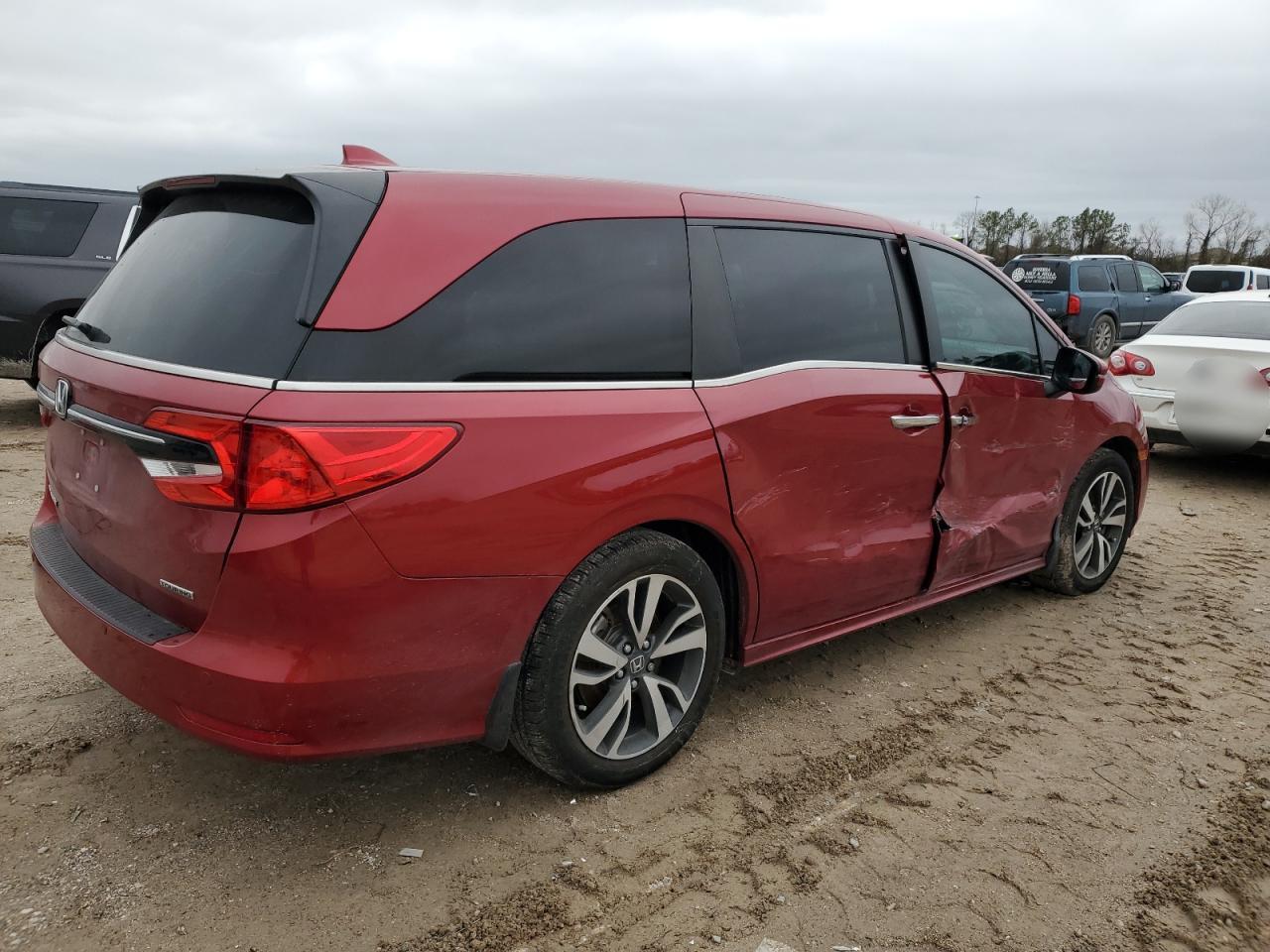 2022 Honda Odyssey VIN 5FNRL6H84NB025374 Copart auction photo, side damage thumbnail 3