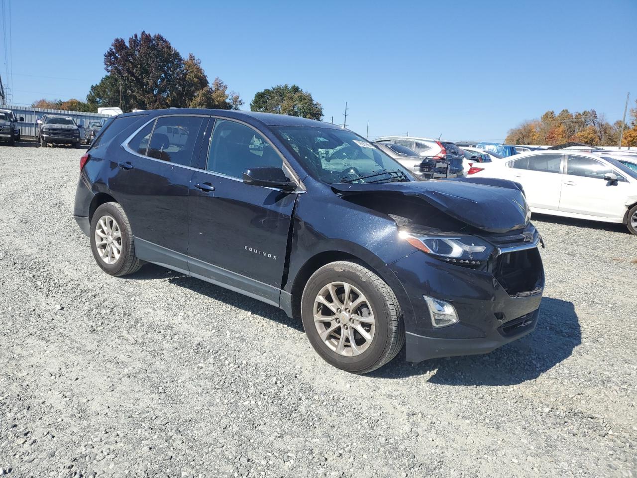 2020 Chevrolet Equinox VIN 2GNAXKEV9L6156489 Copart auction photo, front end / rear end damage thumbnail 4