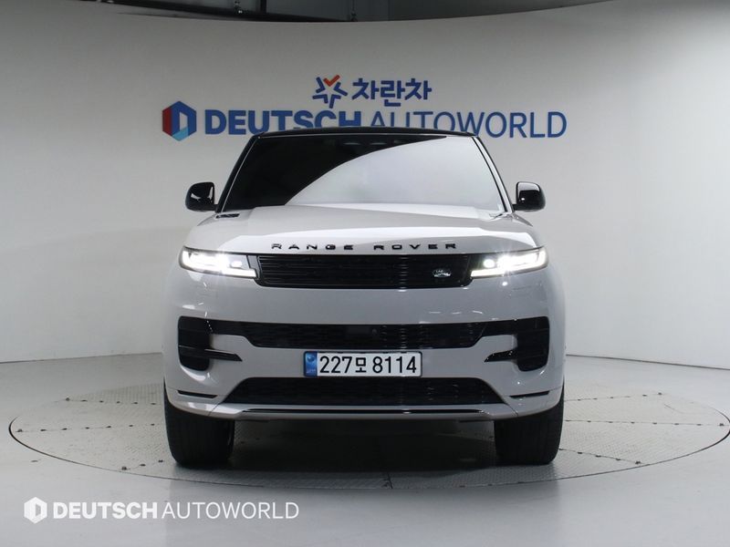 2023 Land Rover Range rover sport VIN SAL1A2BUXPA108409 Encar auction photo thumbnail 3