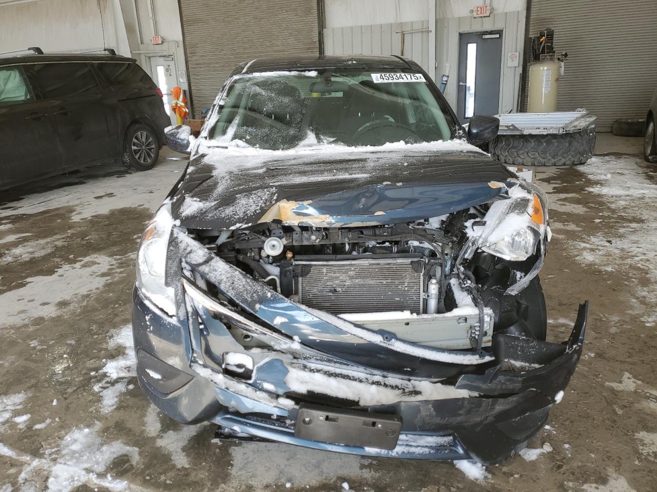 2016 Nissan Versa VIN 3N1CN7AP7GL875871 Copart auction photo, front end damage thumbnail 5