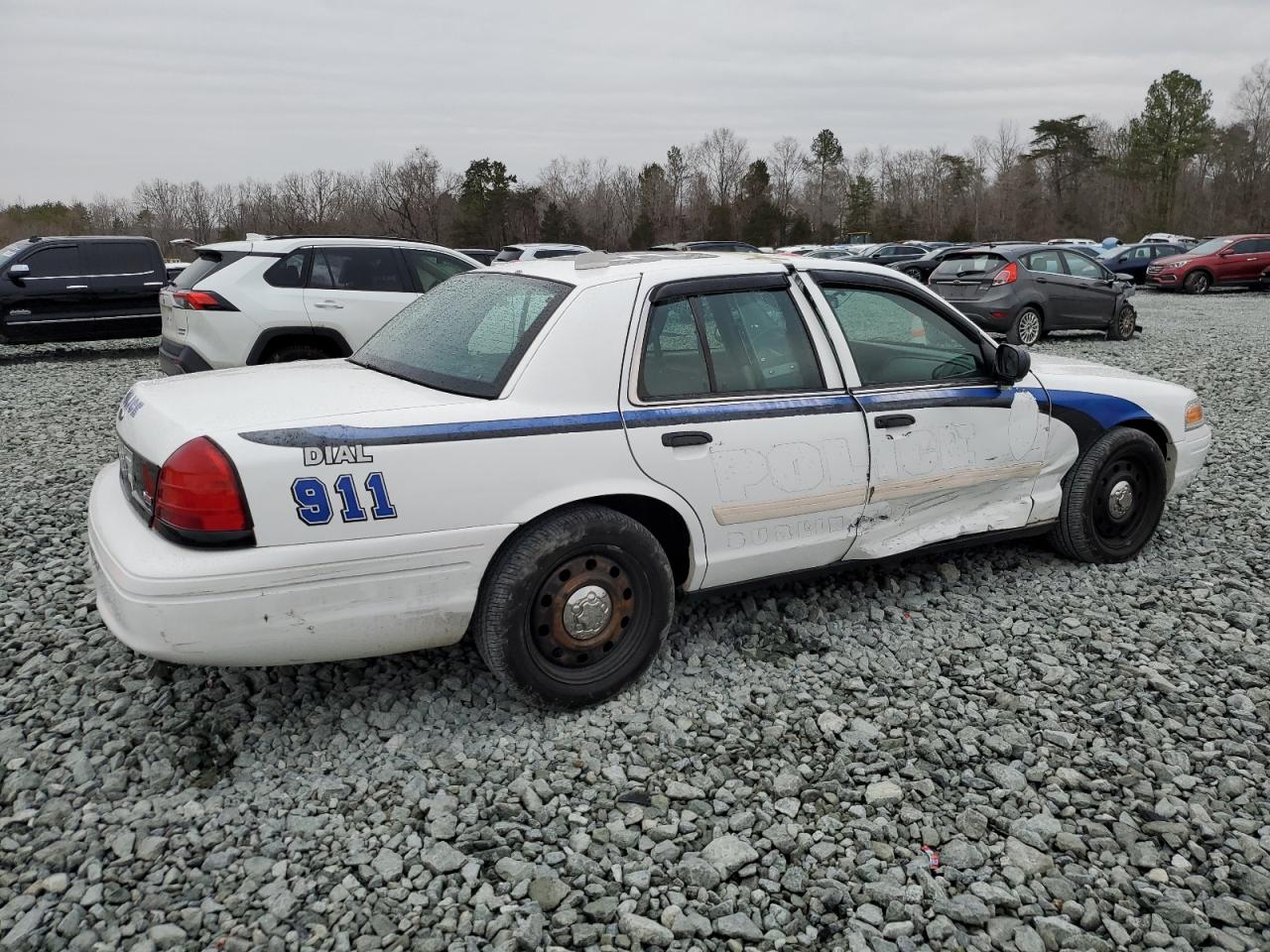 2011 Ford Crown Victoria VIN 2FABP7BV9BX175752 Copart auction photo, side / minor dent/scratches damage thumbnail 3