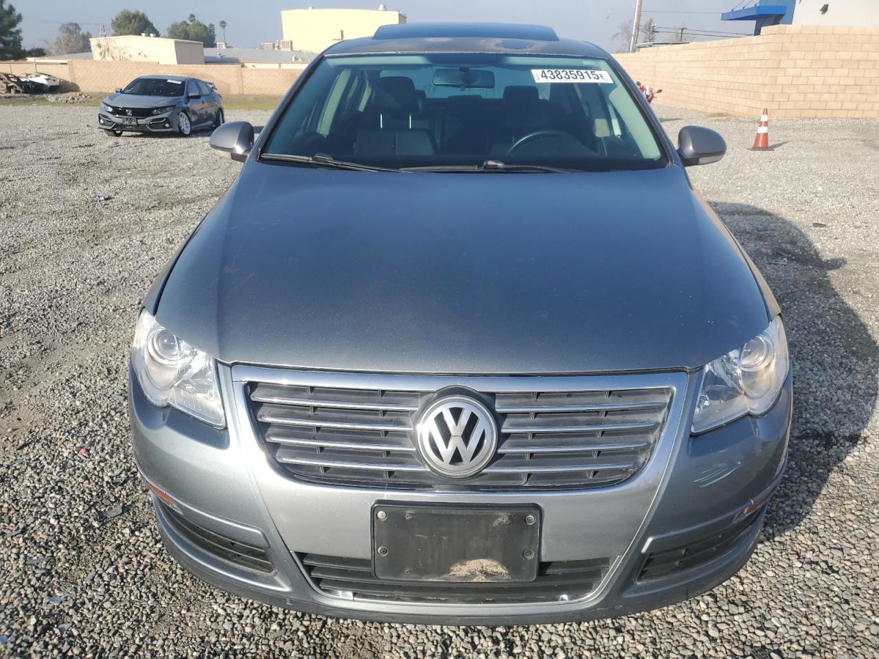2008 Volkswagen Passat VIN WVWAK73C58P040073 Copart auction photo, side damage thumbnail 5