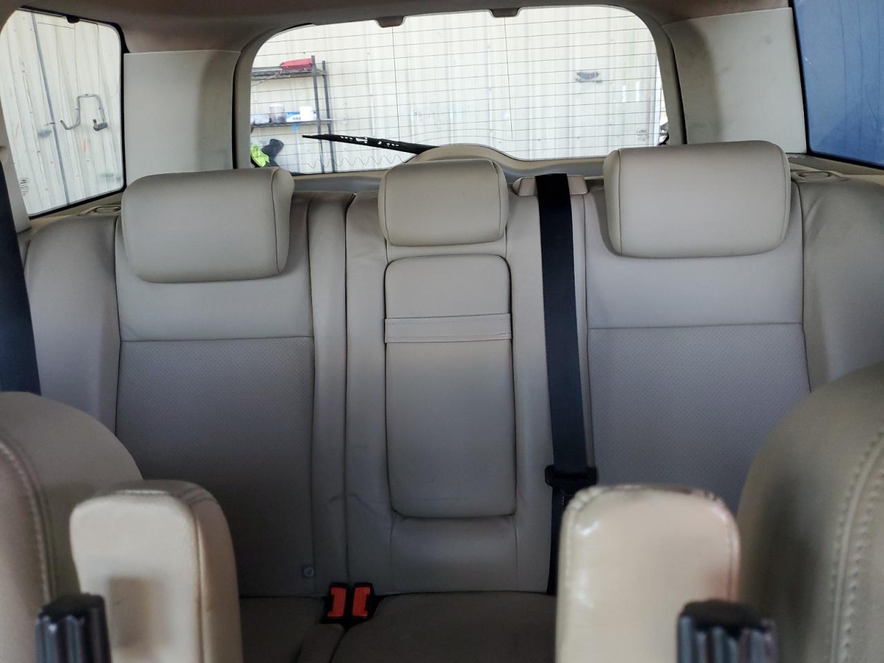2010 Land Rover LR2 VIN SALFR2BN2AH173356 Copart auction photo, minor dent/scratches damage thumbnail 10