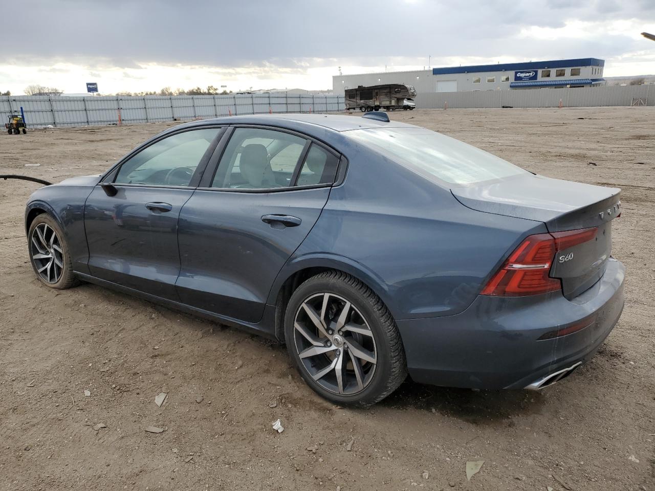 2019 Volvo S60 VIN 7JRA22TK4KG004975 Copart auction photo, front end / side damage thumbnail 2