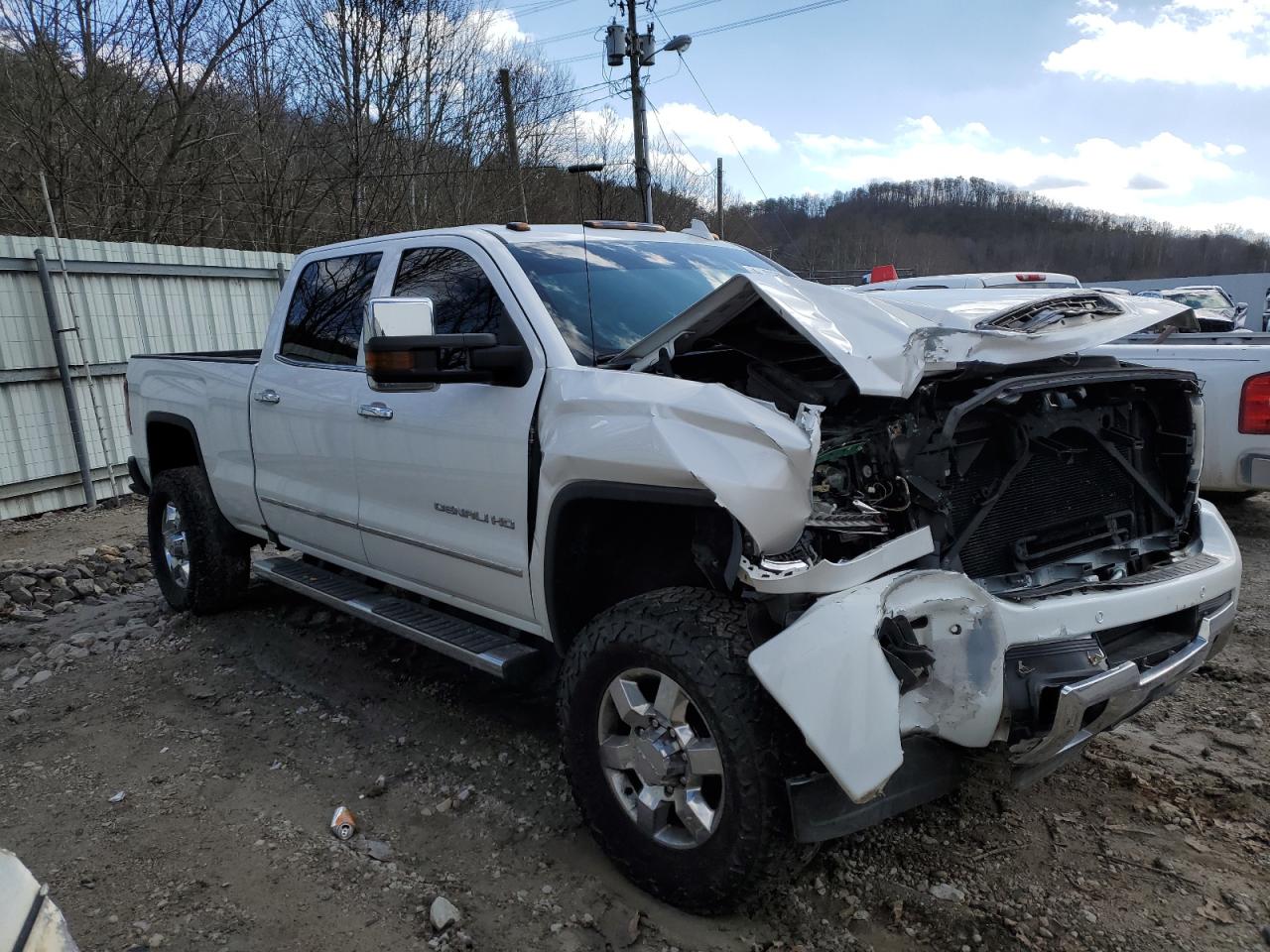 2019 GMC Sierra VIN 1GT42WEY4KF274833 Copart auction photo, front end damage thumbnail 4