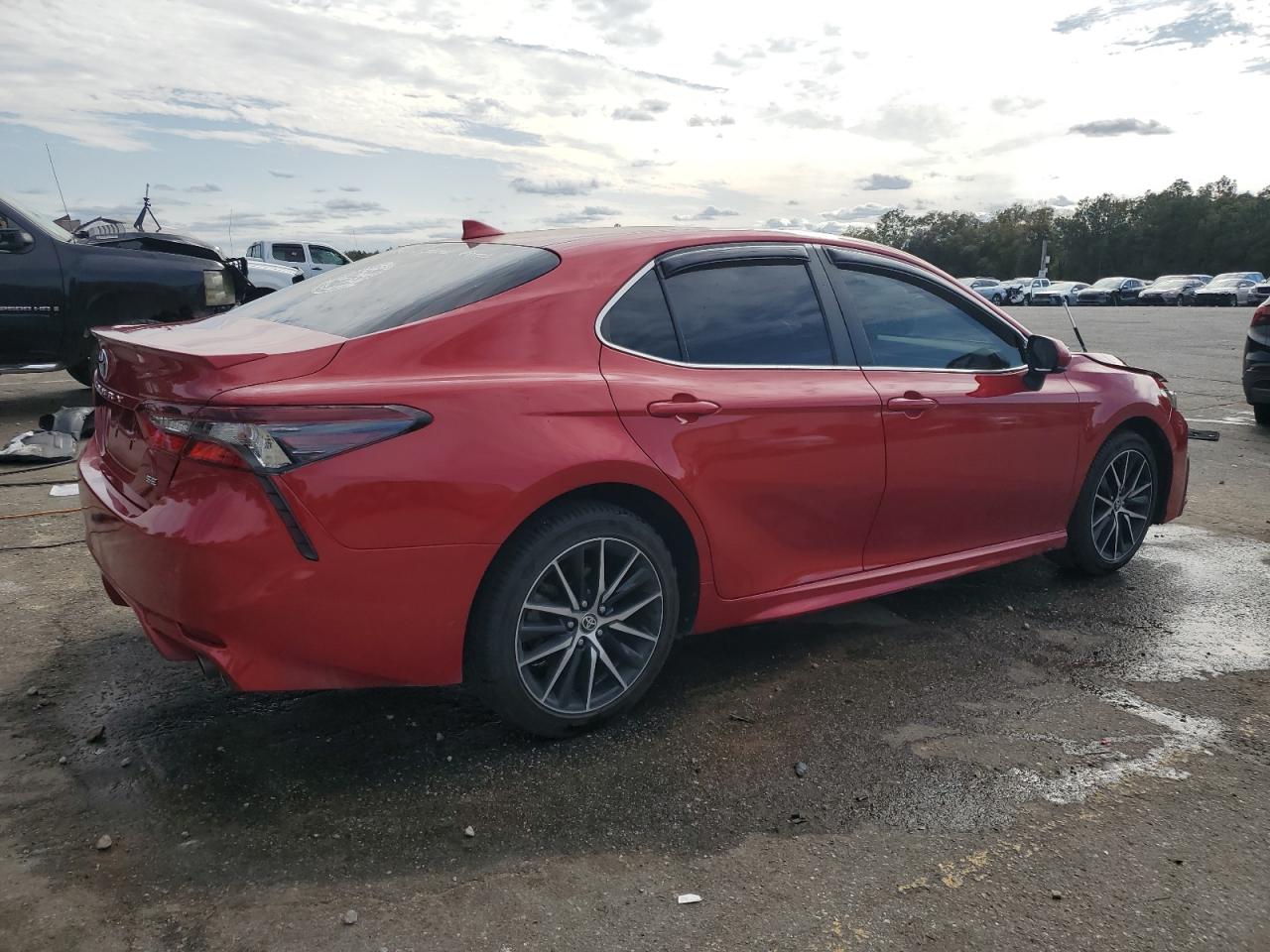 2021 Toyota Camry VIN 4T1G11AK7MU435643 Copart auction photo, front end damage thumbnail 3