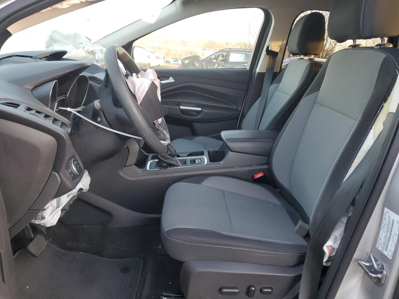 2017 Ford Escape VIN 1FMCU0GD4HUE30785 Copart auction photo, front end / minor dent/scratches damage thumbnail 7
