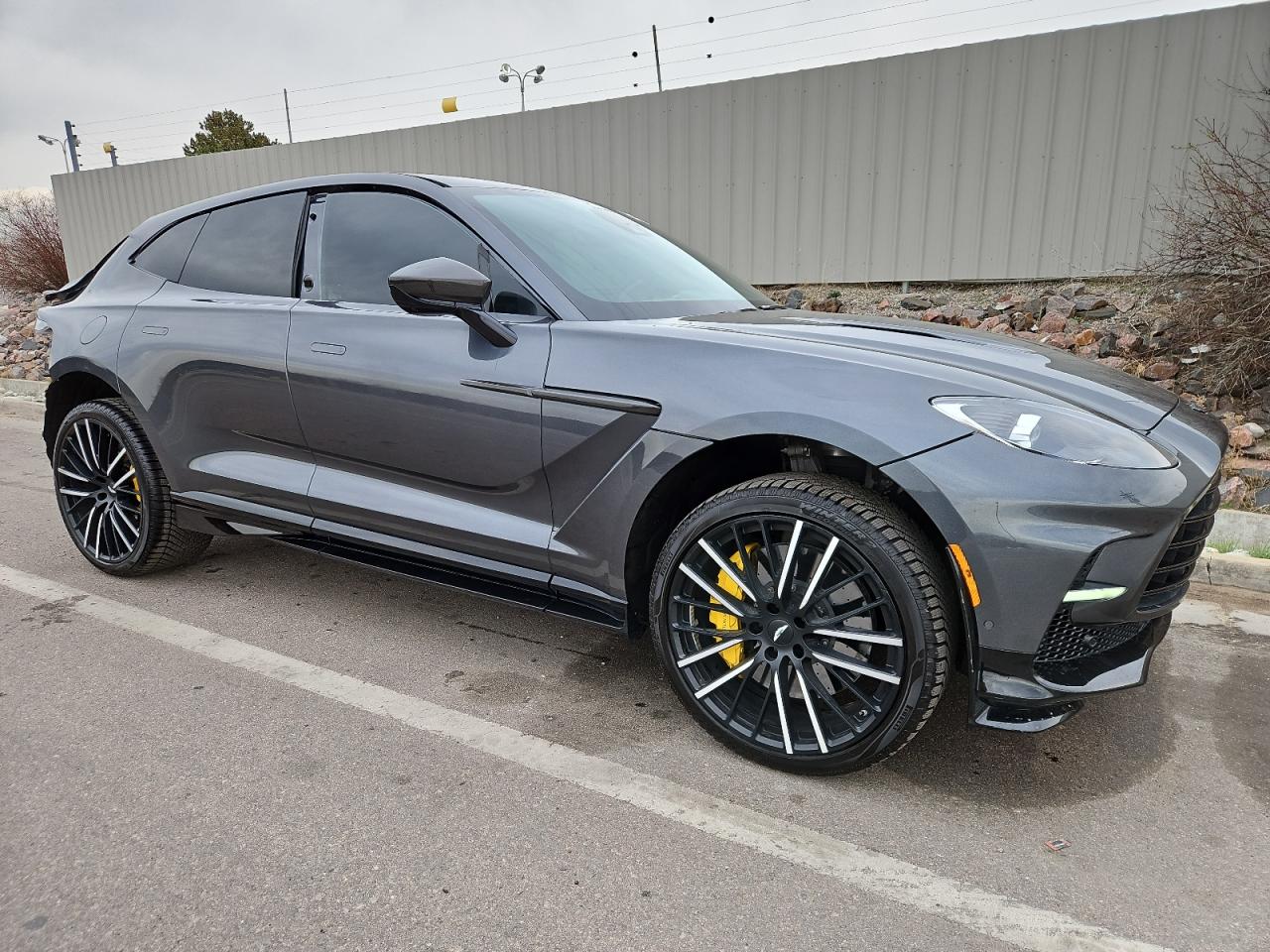 2023 Aston Martin Dbx VIN SD7VUJBW8PTV08579 Copart auction photo, rear end damage thumbnail 4