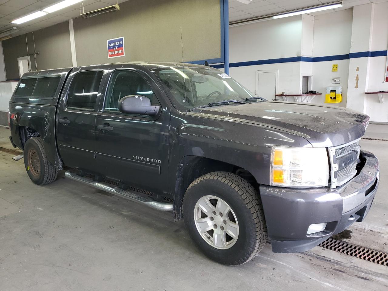 2011 Chevrolet Silverado VIN 3GCPKSE36BG248663 Copart auction photo, all over damage thumbnail 4