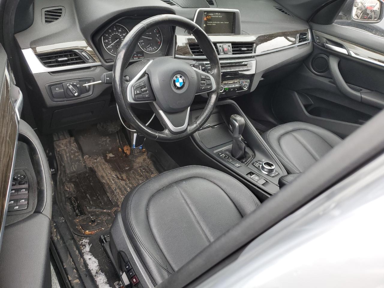 2017 BMW X1 VIN WBXHT3C33H5F83329 Copart auction photo, side / minor dent/scratches damage thumbnail 8