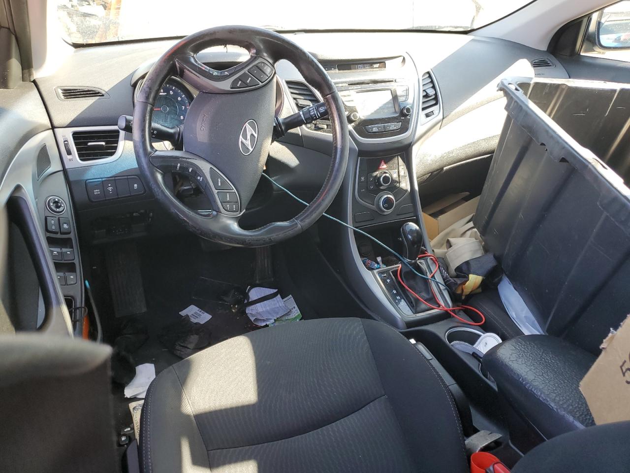 2015 Hyundai Elantra VIN 5NPDH4AE5FH588498 Copart auction photo, vandalism damage thumbnail 8