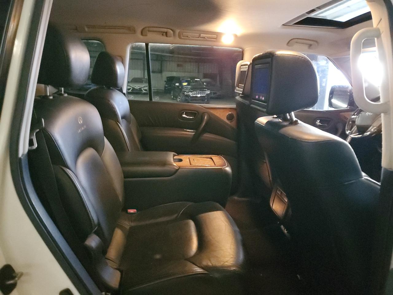 2011 Infiniti QX56 VIN JN8AZ2NE8B9002236 Copart auction photo, hail damage thumbnail 12