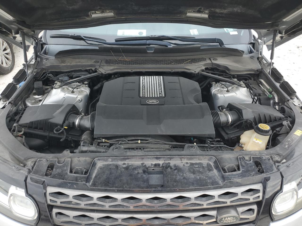 2016 Land Rover Range Rover VIN SALWG2PF6GA593498 Copart auction photo, normal wear / minor dent/scratches damage thumbnail 12