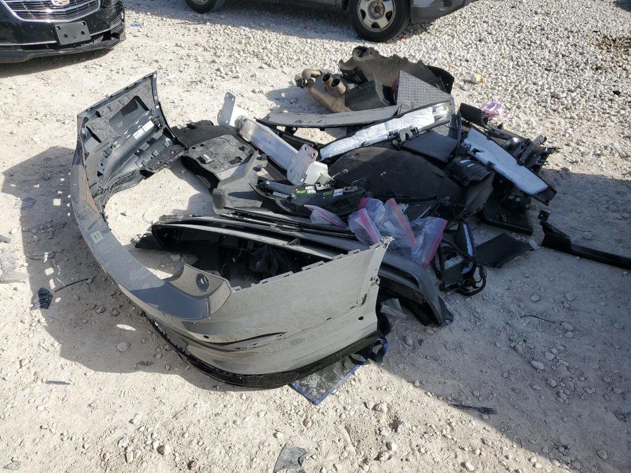 2022 Bentley Bentayga VIN SJAAR2ZV5NC013998 Copart auction photo, rear end damage thumbnail 13
