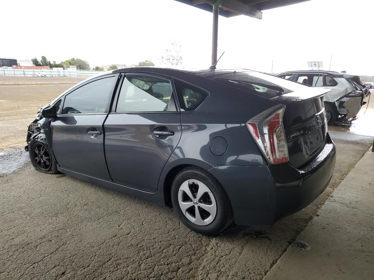 2015 Toyota Prius VIN JTDKN3DUXF0475527 Copart auction photo, front end / side damage thumbnail 2