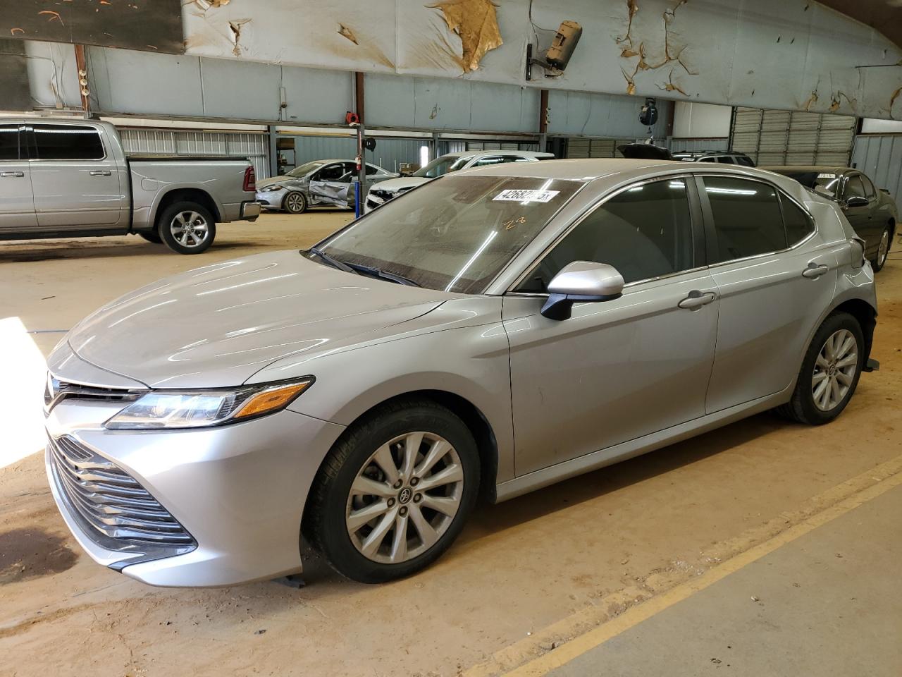 2018 Toyota Camry VIN 4T1B11HKXJU605201
