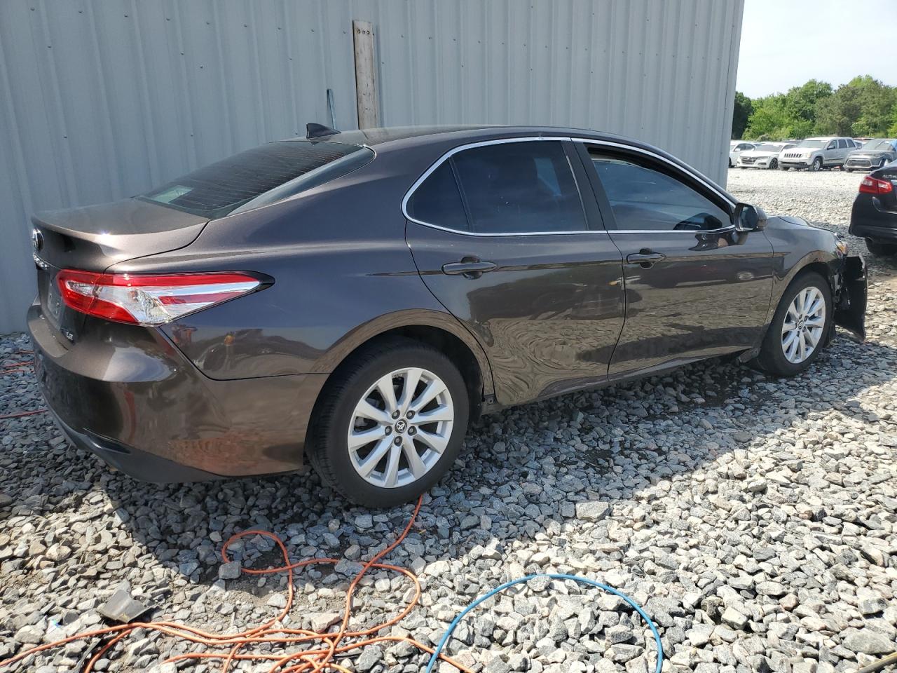2019 Toyota Camry VIN 4T1B11HK6KU825890 Copart auction photo, front end damage thumbnail 5