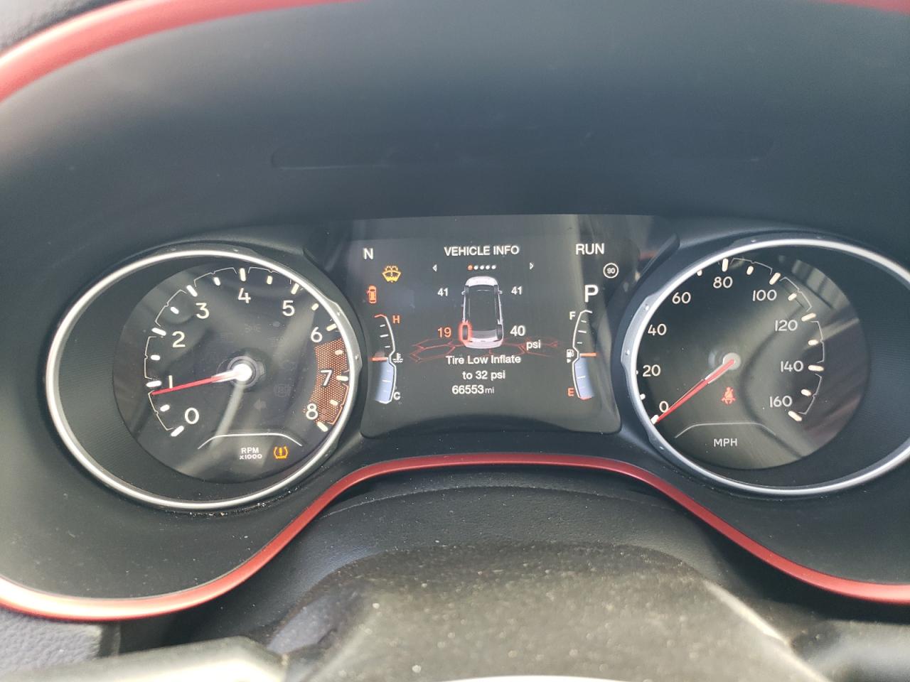 2017 Jeep Compass VIN 3C4NJDDB8HT635262 Copart auction photo, front end / minor dent/scratches damage thumbnail 9