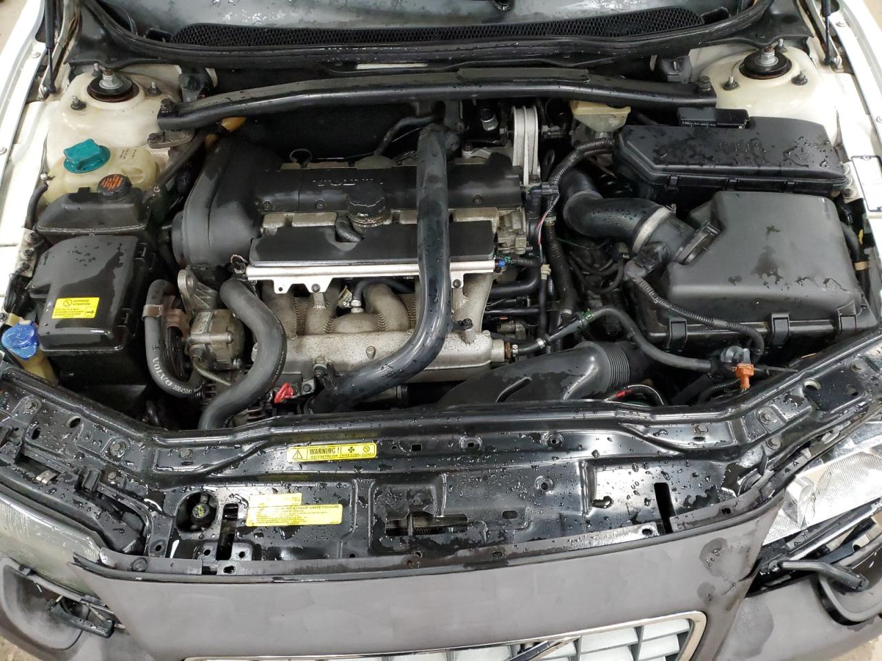 2004 Volvo XC70 VIN YV1SZ59H141150861 Copart auction photo, front end / side damage thumbnail 11