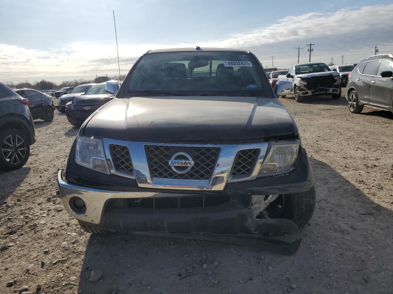2019 Nissan Navara (Frontier) VIN 1N6AD0EV0KN776712 Copart auction photo, undercarriage damage thumbnail 5