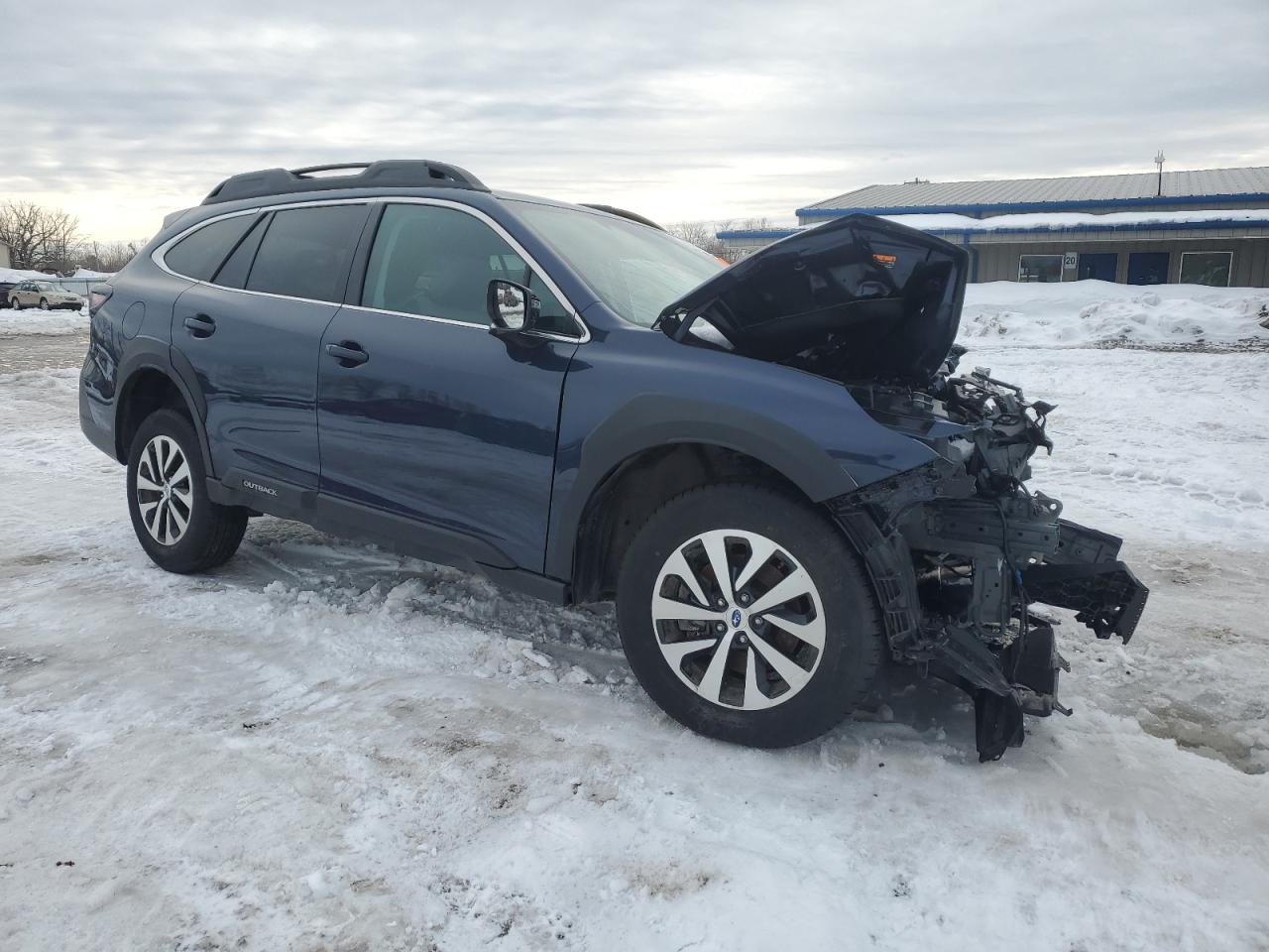 2025 Subaru Outback VIN 4S4BTADC6S3105889 Copart auction photo, front end / side damage thumbnail 4