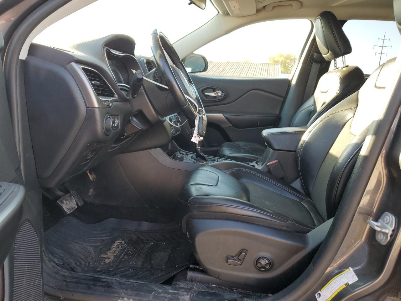 2019 Jeep Grand Cherokee VIN 1C4PJMLB7KD181027 Copart auction photo, front end damage thumbnail 7