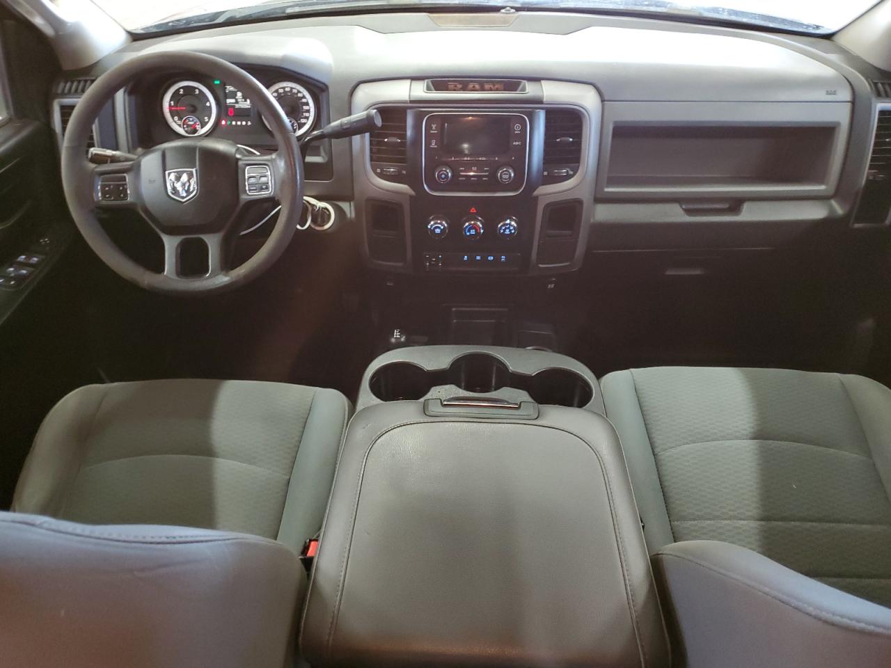 2016 RAM 2500 VIN 3C6UR5CL2GG167306 Copart auction photo, front end / rear end damage thumbnail 8