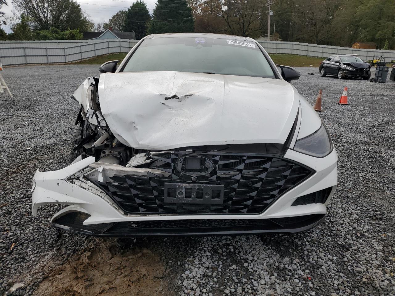 2020 Hyundai Sonata VIN 5NPEH4J28LH016704 Copart auction photo, front end / minor dent/scratches damage thumbnail 5