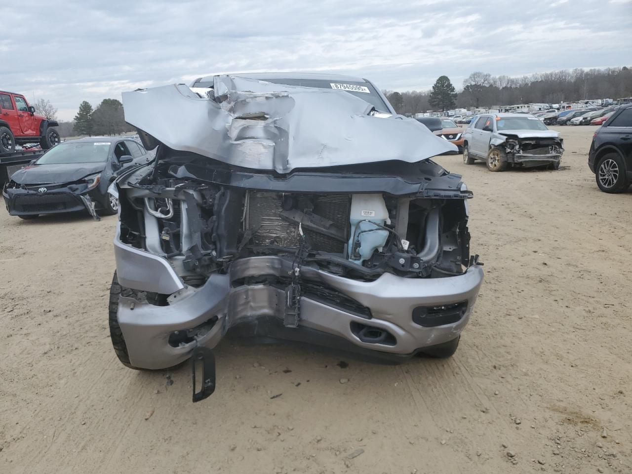 2021 RAM 1500 VIN 1C6SRFHT0MN550332 Copart auction photo, front end / minor dent/scratches damage thumbnail 5