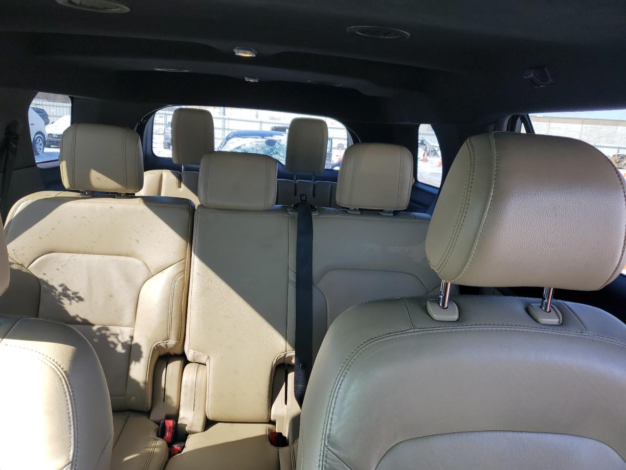 2016 Ford Explorer VIN 1FM5K8D89GGA31873 Copart auction photo, normal wear damage thumbnail 10