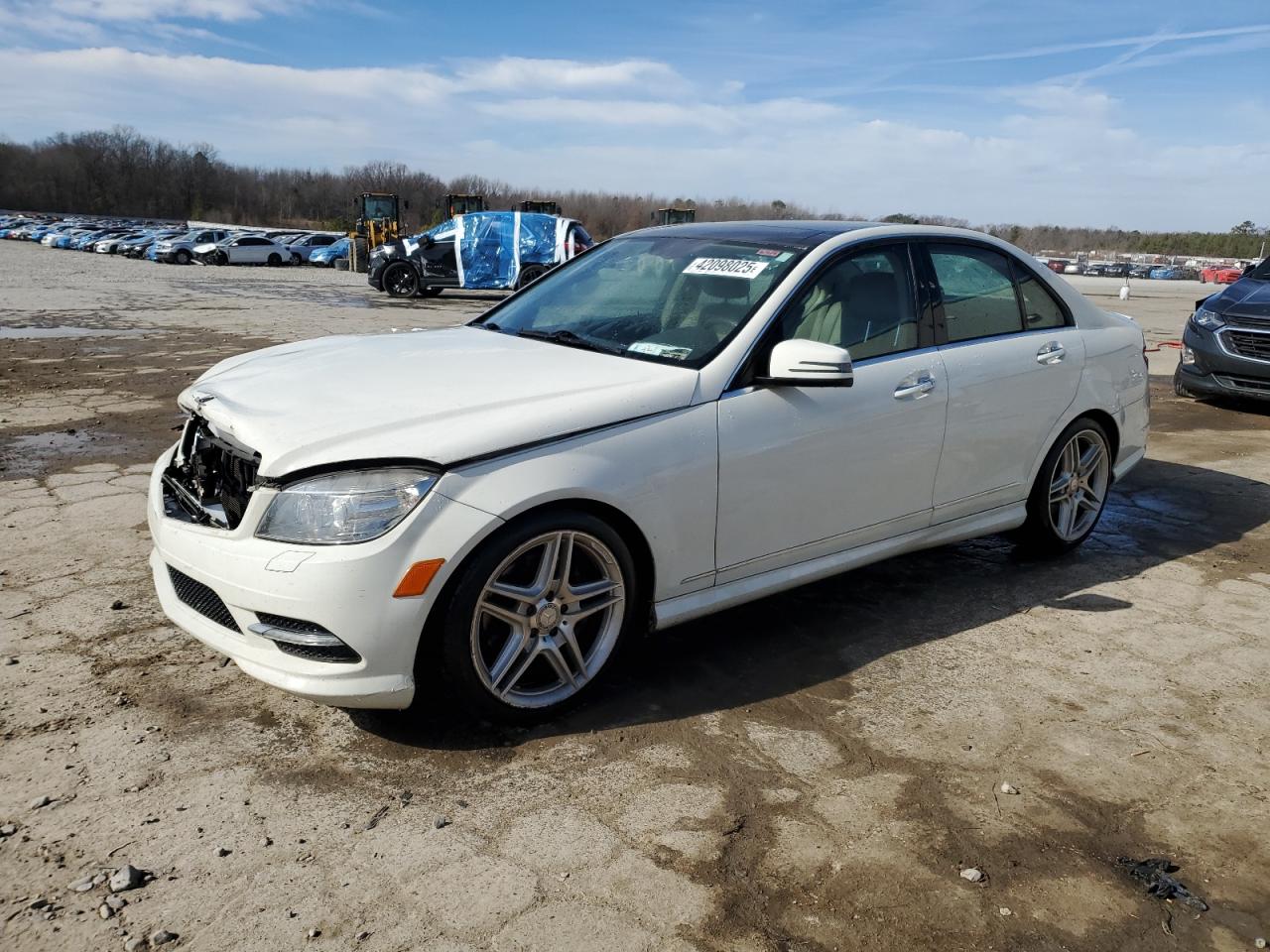 2011 Mercedes-Benz C-klasse VIN WDDGF5GB9BF635029
